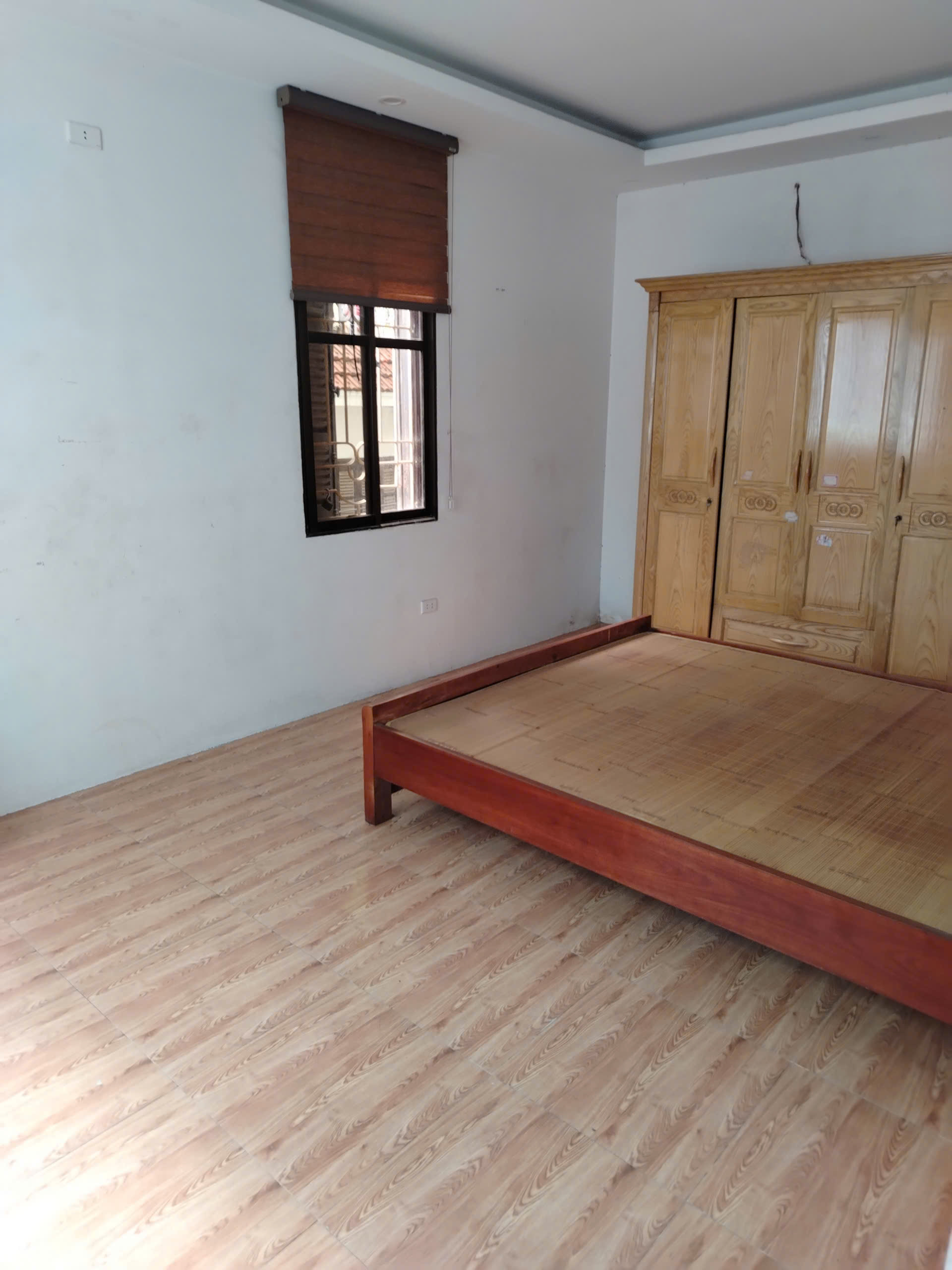 Cho thuê nhà nguyên căn ngõ 230 Tân Mai, 55m2, 4 tầng, 4 ngủ, 3 vệ sinh, 12 Triệu - Ảnh 3